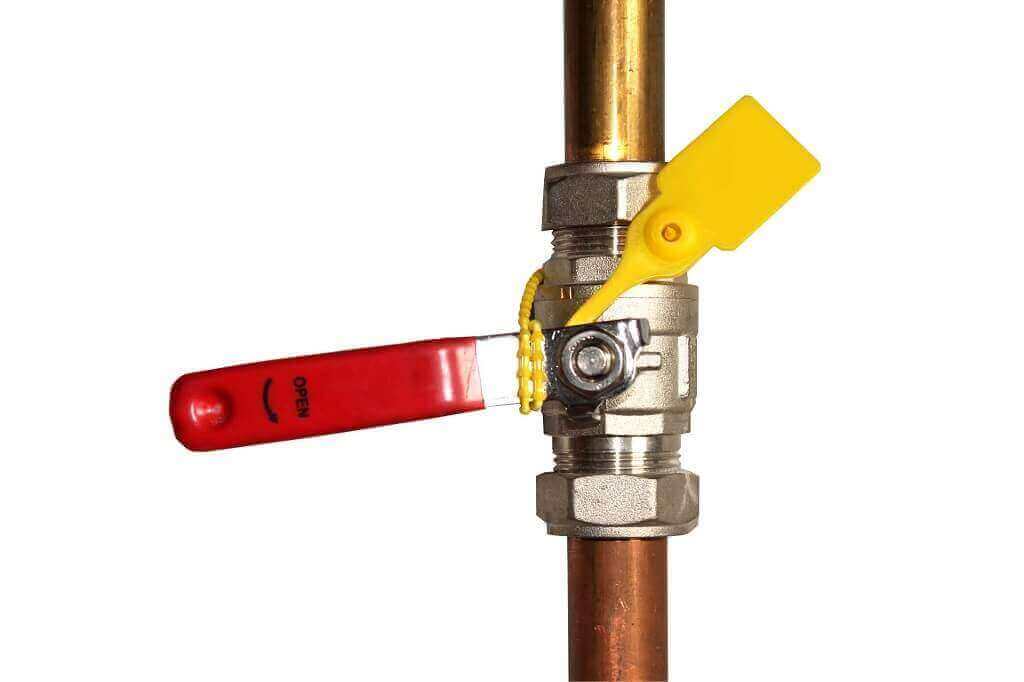 Fire-hose-seal-on-fire-reel